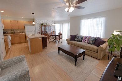 8058 S Lismore Ln unit 304, West Jordan, UT 84088 - photo 6