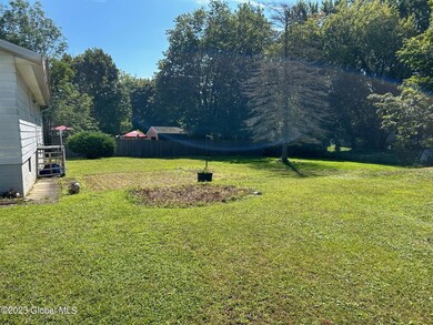 2005 Piney Point Rd, Troy, NY 12180 - photo 5