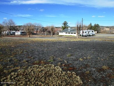 715 W Old Highway 66, Ash Fork, AZ 86320 - photo 2