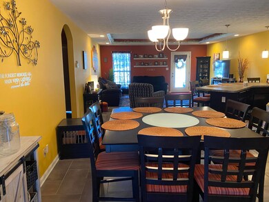 9715 Evanwood Ct, Louisville, KY 40228 - photo 3