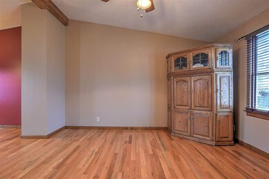 152 Ridge Circle Dr, Fall Branch, TN 37656 - photo 6