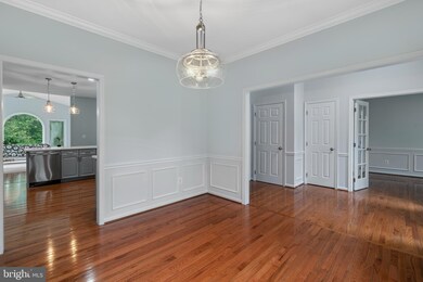 13647 Van Doren Rd, Manassas, VA 20112 - photo 5