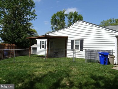 13126 Superior St, Rockville, MD 20853 - photo 2