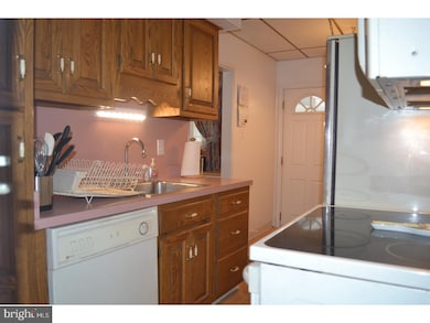 1132 Bryan St, Drexel Hill, PA 19026 - photo 7