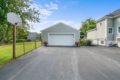 116 Adams St, South Dartmouth, MA 02748 - photo 4