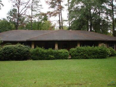 15572 Nell Lynn Ln, Tyler, TX 75707 - photo 2