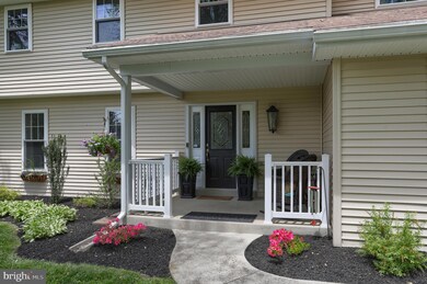 151 Laurel Dr, Hershey, PA 17033 - photo 2