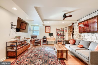 6003 Lakehurst Dr unit 1, Baltimore, MD 21210 - photo 4