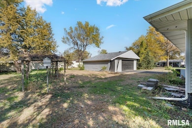 633 3rd Ave W, Milan, IL 61264 - photo 6