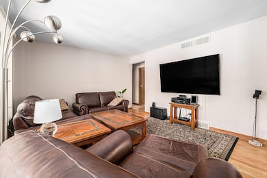 1109 N Dwiggins Ave, Griffith, IN 46319 - photo 7