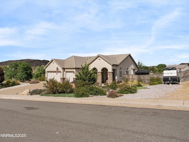 8720 Spearhead Way, Reno, NV 89506 - photo 6