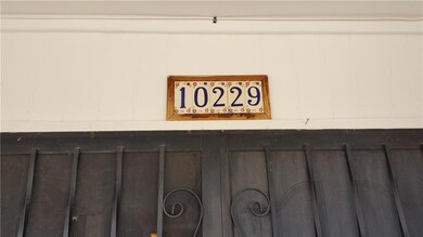 10229 Singapore Ave, El Paso, TX 79925 - photo 3