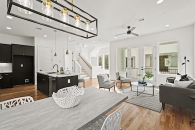 9426 Campbell Rd unit C, Houston, TX 77080 - photo 4