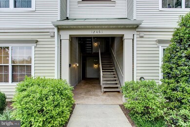 12461 Hayes Ct unit 204, Fairfax, VA 22033 - photo 2