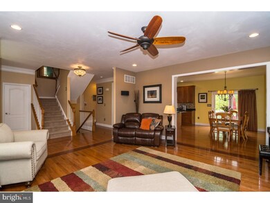 404 Saddlery Dr, Perkasie, PA 18944 - photo 4