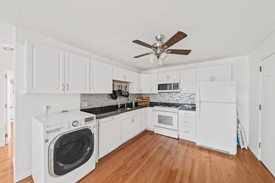40 Clifton St unit 21, Cambridge, MA 02140 - photo 5