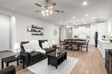 166 Charles Marvin Dr, Buda, TX 78610 - photo 5