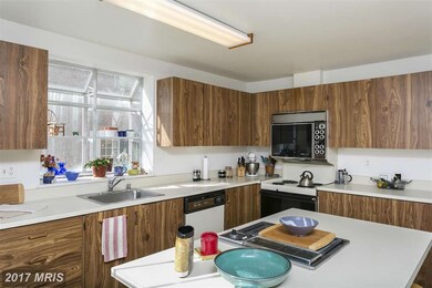 11902 Blue February Way, Columbia, MD 21044 - photo 2