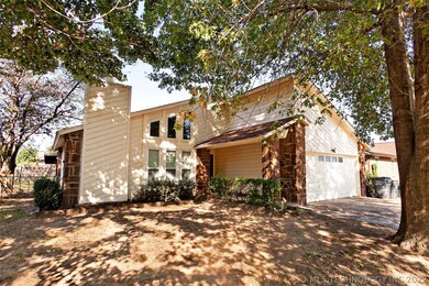 13942 S Poplar Place, Glenpool, OK 74033 - photo 3