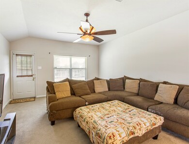 8930 Durham Manor Ln, Houston, TX 77075 - photo 7