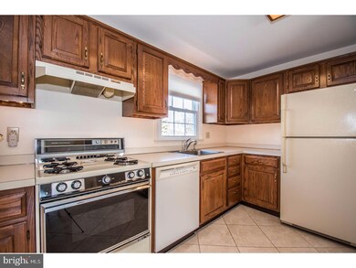 909 Causez Ave, Claymont, DE 19703 - photo 7