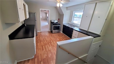 1313 W Main St, Kent, OH 44240 - photo 3