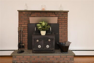 4 Eaton St, North Smithfield, RI 02896 - photo 7