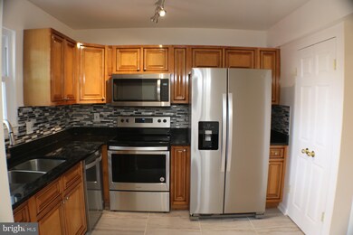 6012 Beacon Hill Place, Capitol Heights, MD 20743 - photo 2