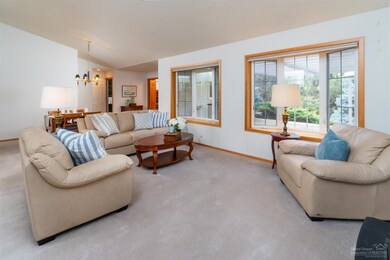 61255 Crescent Ct, Bend, OR 97702 - photo 6