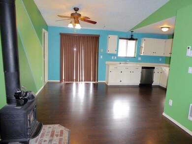 3258 SW Pumice Place, Redmond, OR 97756 - photo 2