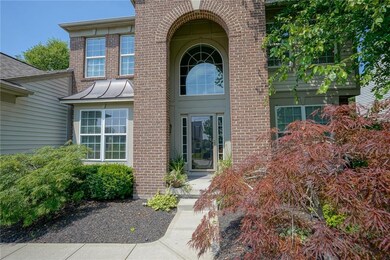 12340 Castlestone Dr, Fishers, IN 46037 - photo 2