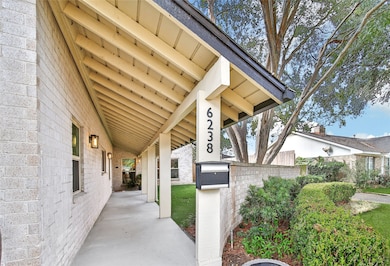 6238 Braesheather Cir, Houston, TX 77096 - photo 2