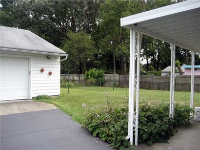 4406 Glenmawr Ave, Columbus, OH 43224 - photo 4