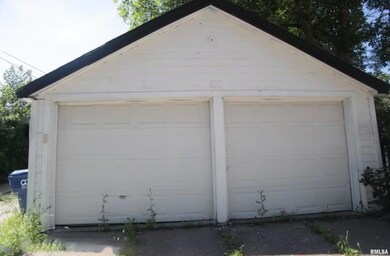 616 W 14th St, Davenport, IA 52803 - photo 3