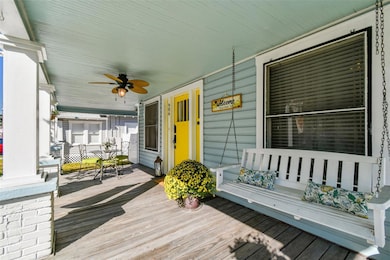 906 E Hamilton Ave, Tampa, FL 33604 - photo 4