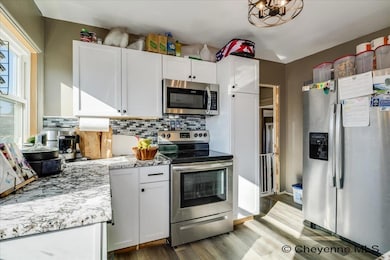 2110 E 16th St, Cheyenne, WY 82001 - photo 7