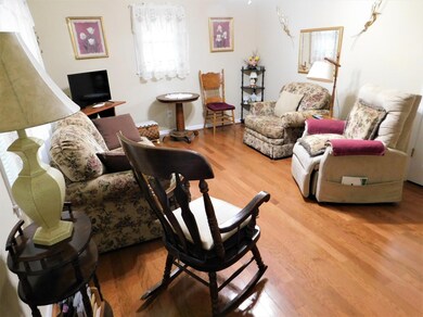 117 Meadowlark Dr, Berea, KY 40403 - photo 2