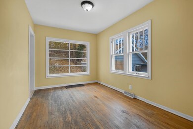 Maple St W 1120 Kalamazoo 49008-5