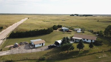 10928 S Whispering Hills, North Platte, NE 69101 - photo 7