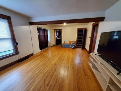 1111 Walsh St, Lansing, MI 48912 - photo 5