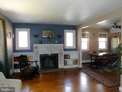 8729 Emge Rd, Parkville, MD 21234 - photo 2