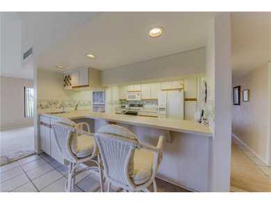 Wet Bar, Wine Rack, and Breakfast Bar