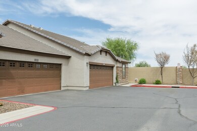 2725 E Mine Creek Rd 1208-2819