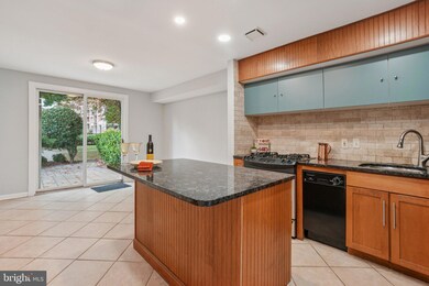 628 3rd St SW unit 115, Washington, DC 20024 - photo 7