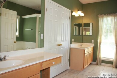 25160 Toutant Beauregard Rd, Boerne, TX 78006 - photo 6