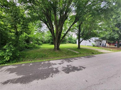 967 N 2nd St, Austin, IN 47102 - photo 2