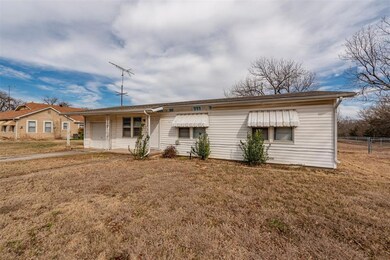 214 Russell St, Fort Worth, TX 76108 - photo 3