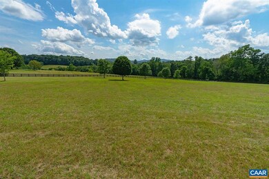 1385 Taylors Gap Rd, Charlottesville, VA 22903 - photo 4