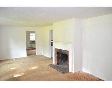 7 Skinner Ln, South Hadley, MA 01075 - photo 5