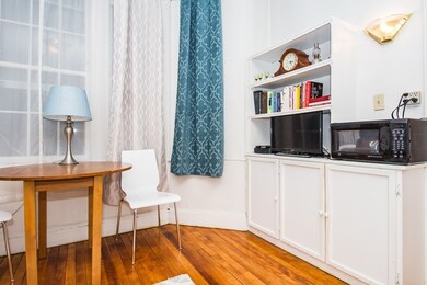 1253 Beacon St unit B4, Brookline, MA 02446 - photo 6